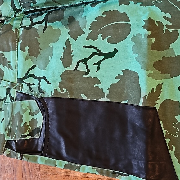 Square Zero Camo Shirt/Shorts set - Picture 6 of 11